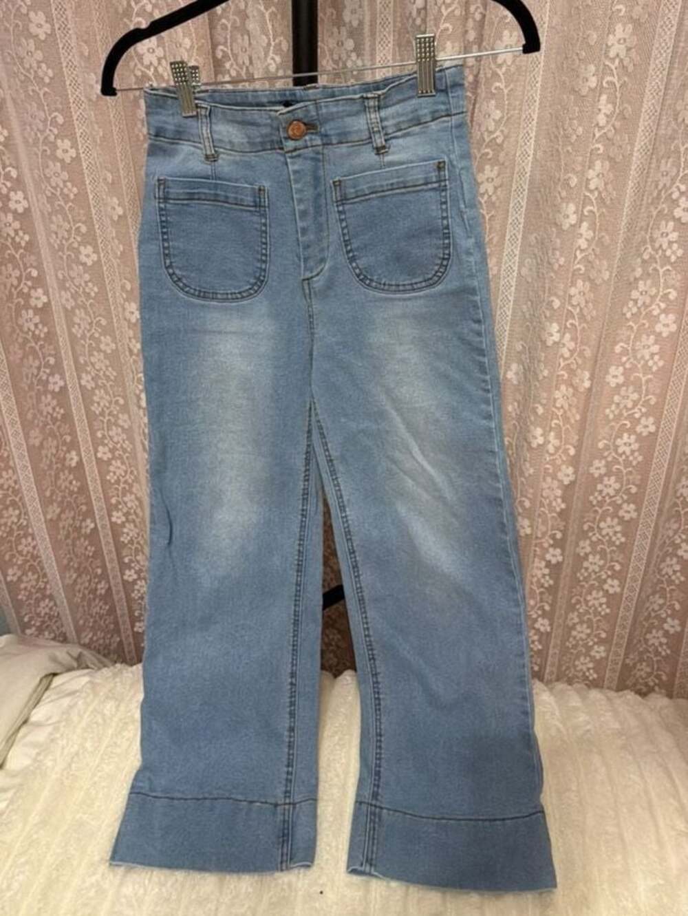 Bagatelle New York High-Rise Cropped Wide-Leg Jeans with Front Patch Pockets